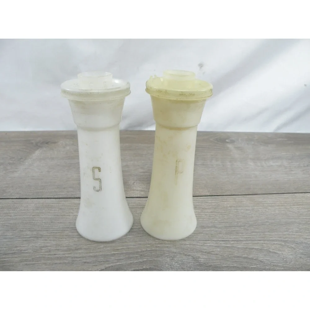 Tupperware Hourglass Salt Pepper Shakers S White Plastic Flared Pedestal Base